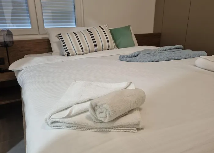 Parliament View شقة *